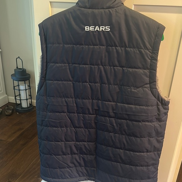 Chicago Bears Navy and Orange Puffer Vest - Picture 8 of 15